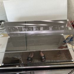 NEW DISPLAY CASE FOR COLLECTIBLE CARS