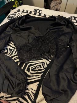 New woman’s outfits $5.00 EA