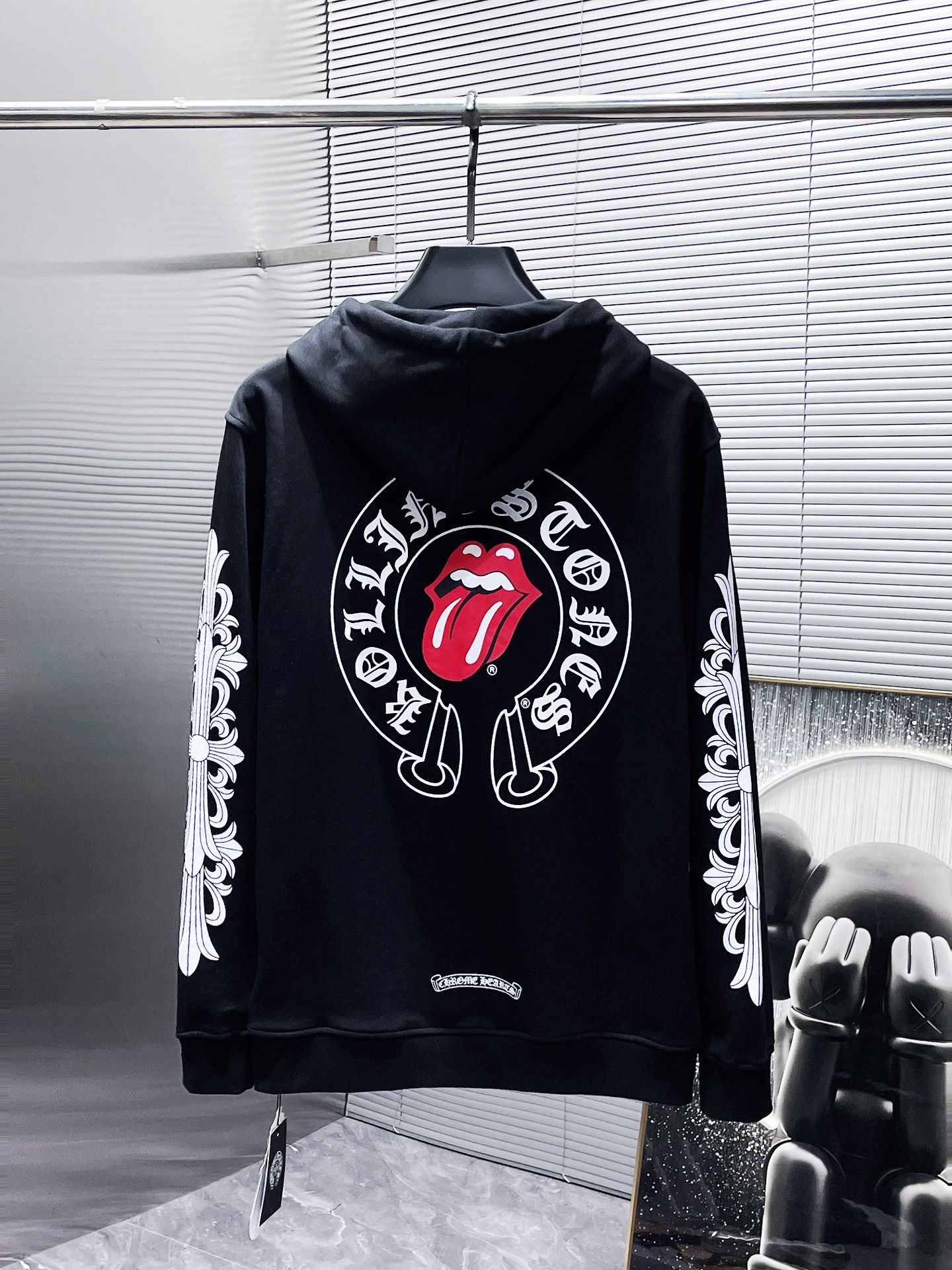 Chrome Blvck Off White Hearts Cross Rolling Stones Red Lips Horseshoe Hoodie Jacket Zip Up Hooded Top Hypebeast Sweatshirt Paris Designer Rhude Trapst