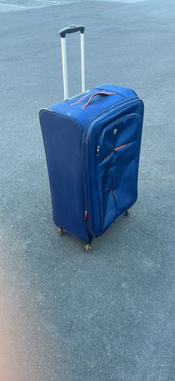 Good condition 31 luggage
