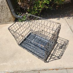 18 x 12 x 14" tall, small size dog kennel