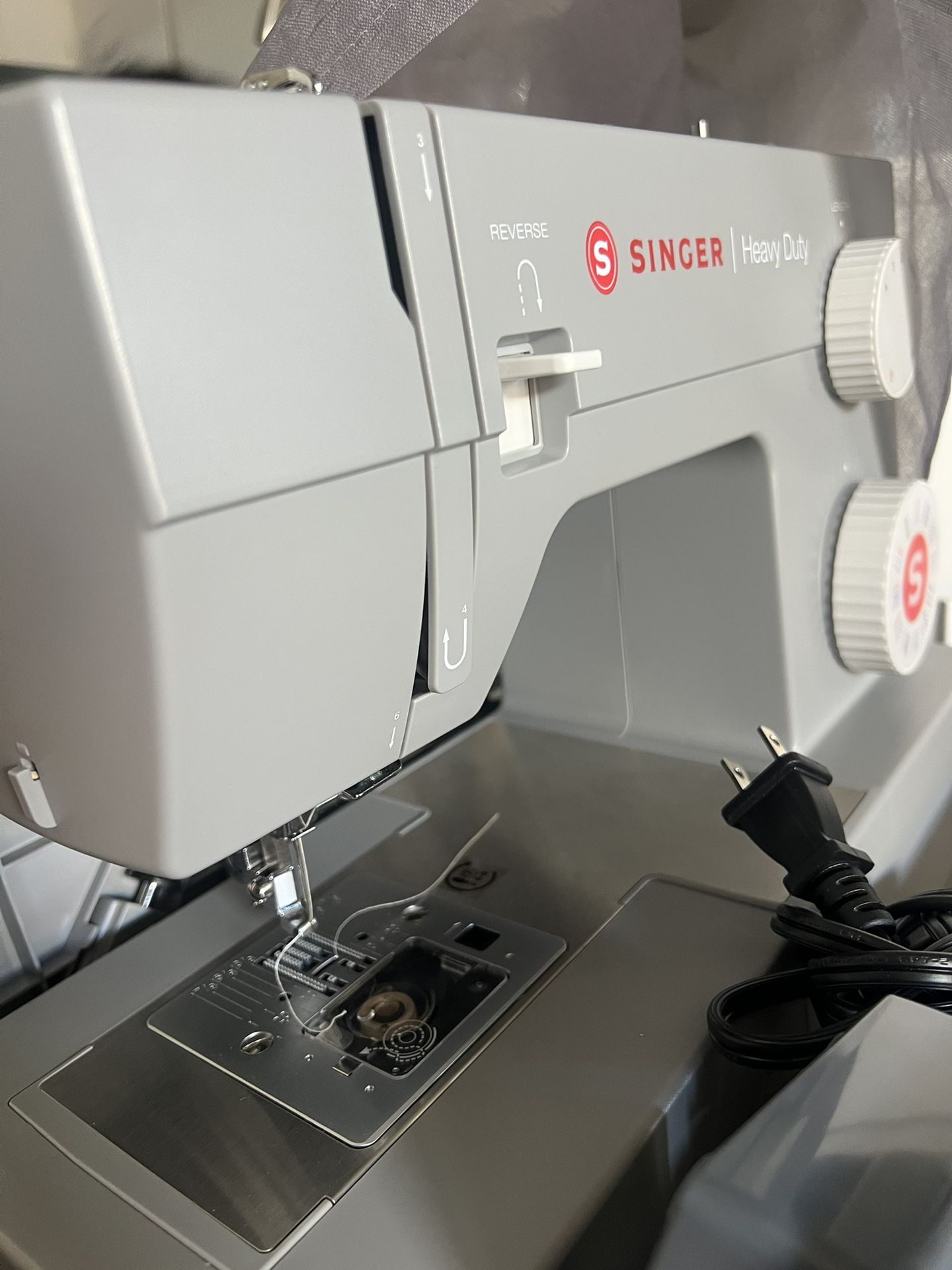 Singer Sewing Machine