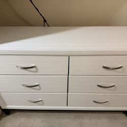 Modern White Wayfair Dresser (Great Condition)