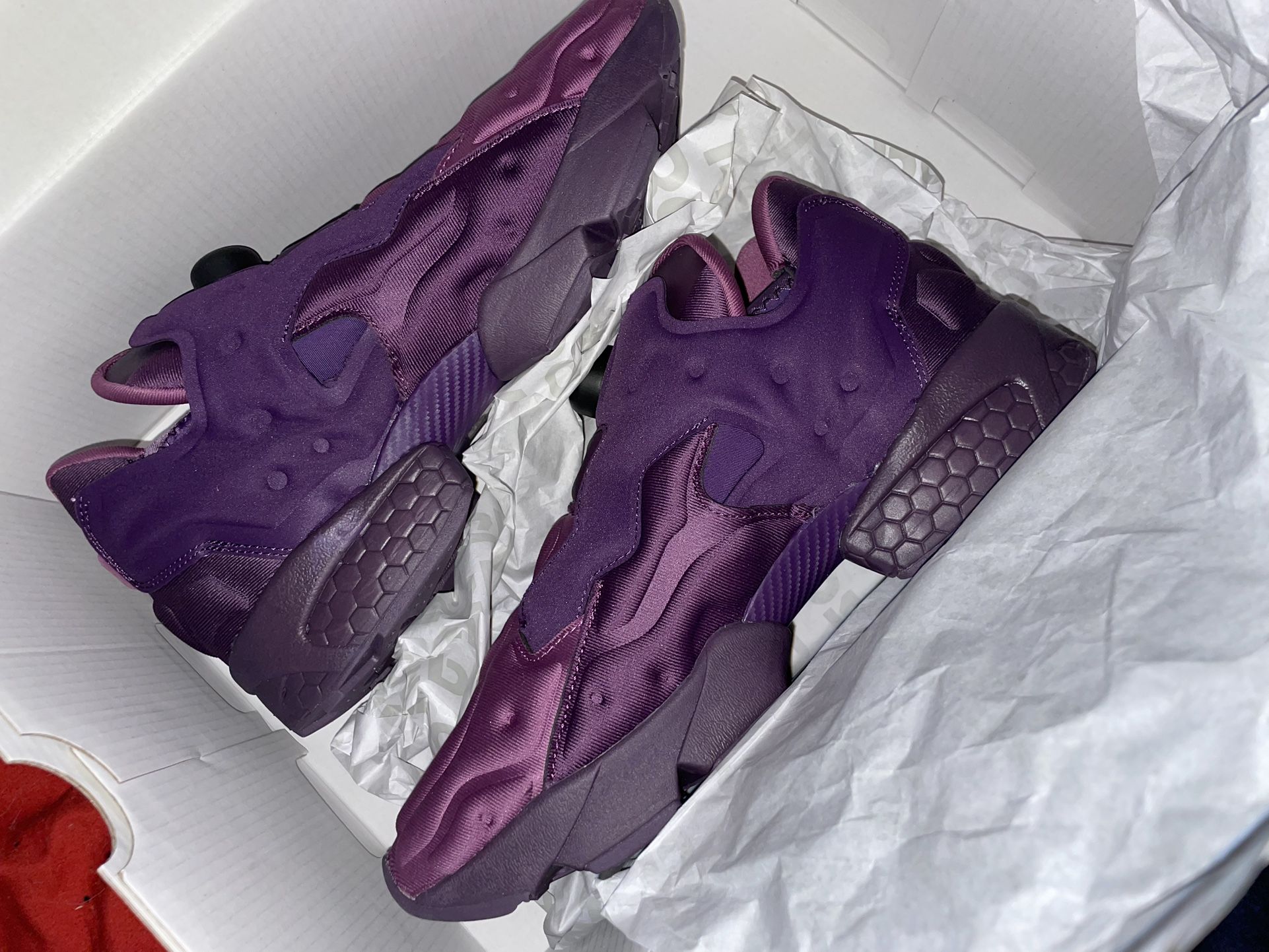 GOAT Exclusive Reebok Instantpumps Fury Purple