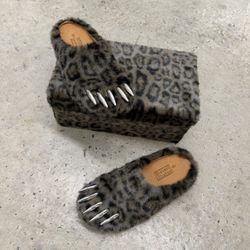 Bravest Studio Slides Size 8M 100% Authentic $125