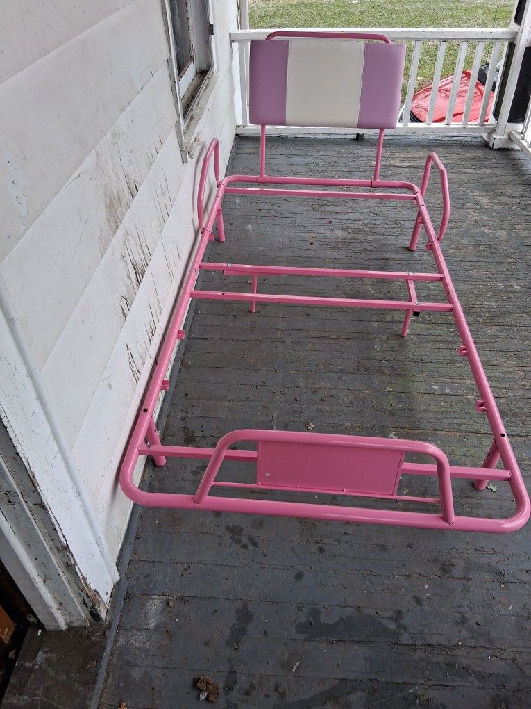 Twin Girl Bed Frame