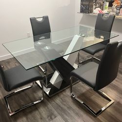 New Dining Table Set 5 PCs 