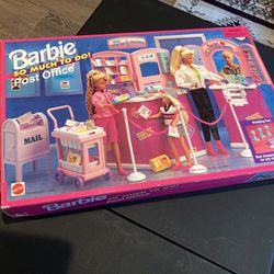 Barbie So Much Fun Post Office 1995