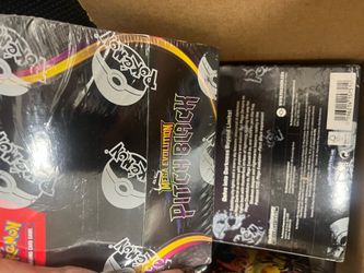 2 box Pokémon Pitch black bundle
