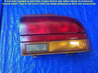 OEM 1(contact info removed) 1995 SATURN SL PASSENGER RIGHT TAIL LIGHT 93 94 95 7