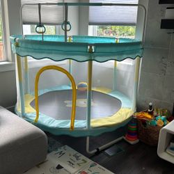 Trampoline - indoor/outdoor - Kids