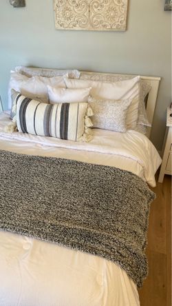 Full Bed Set