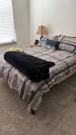 Full Size Bed Set – Mattress, Frame & 2 Full Bedding Sets