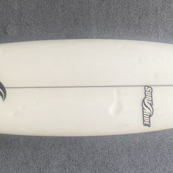 6’ 2”  Surfboard Surf Ride Gently Used 