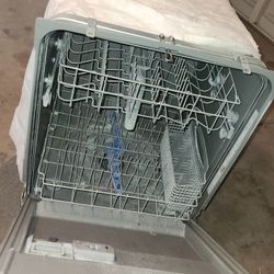 Frigidaire Dishwasher 