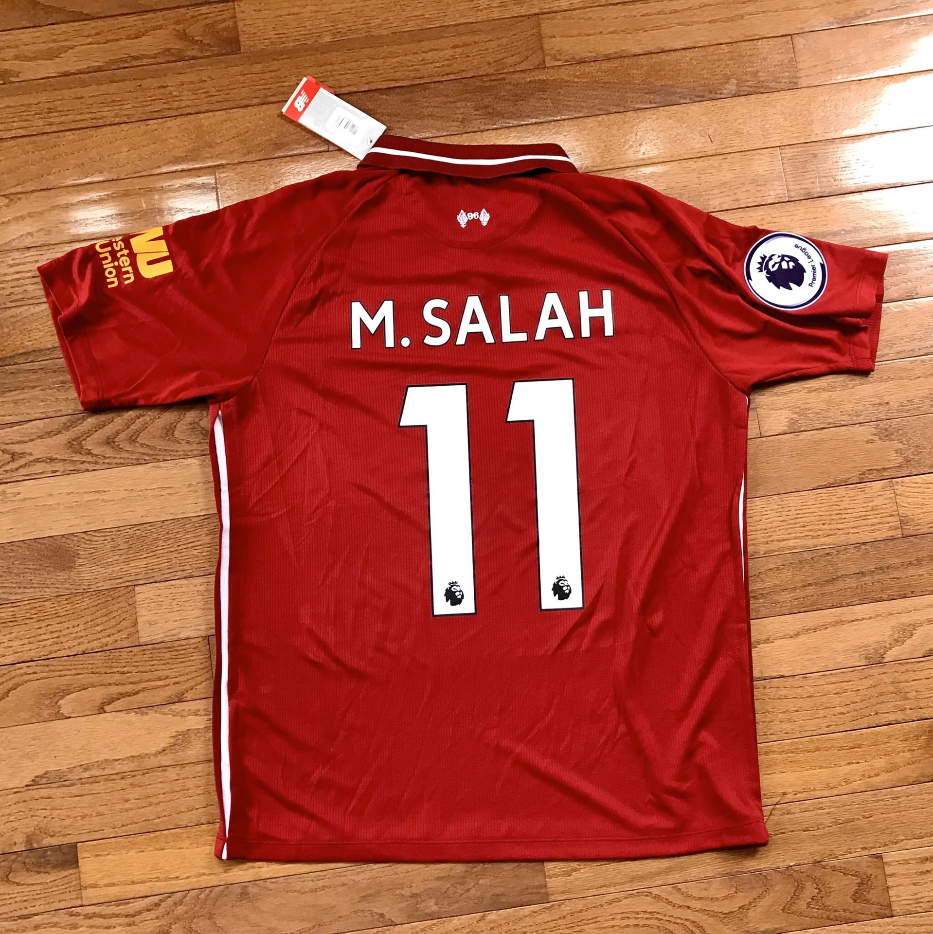 NEW Liverpool Salah #11 size Medium