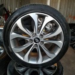 Hyundai Elantra Rims Genesis Wheels Santa Fe Veloster Kona Accent Tucson 