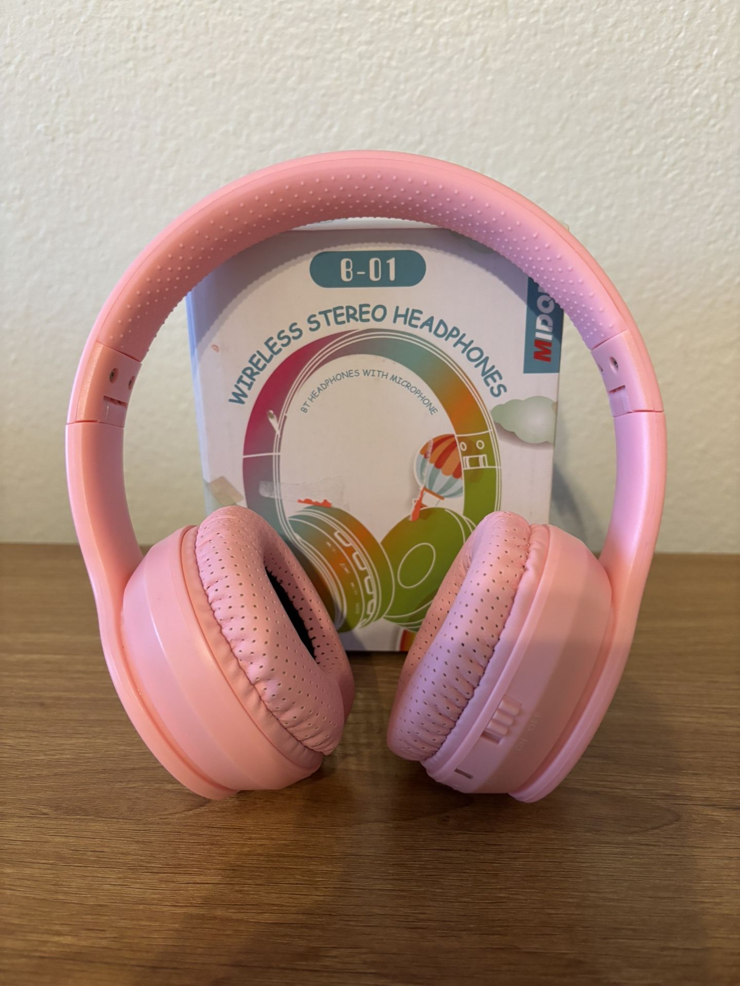 New! Midola Pink Over The Ear Wireless Headphones