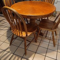 Table And Chairs 