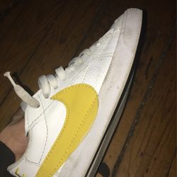 Nikes Size 9 Used 