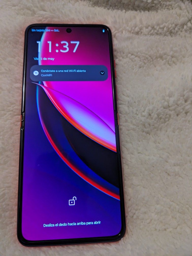 Motorola RazR Plus 2023 256gb Unlock