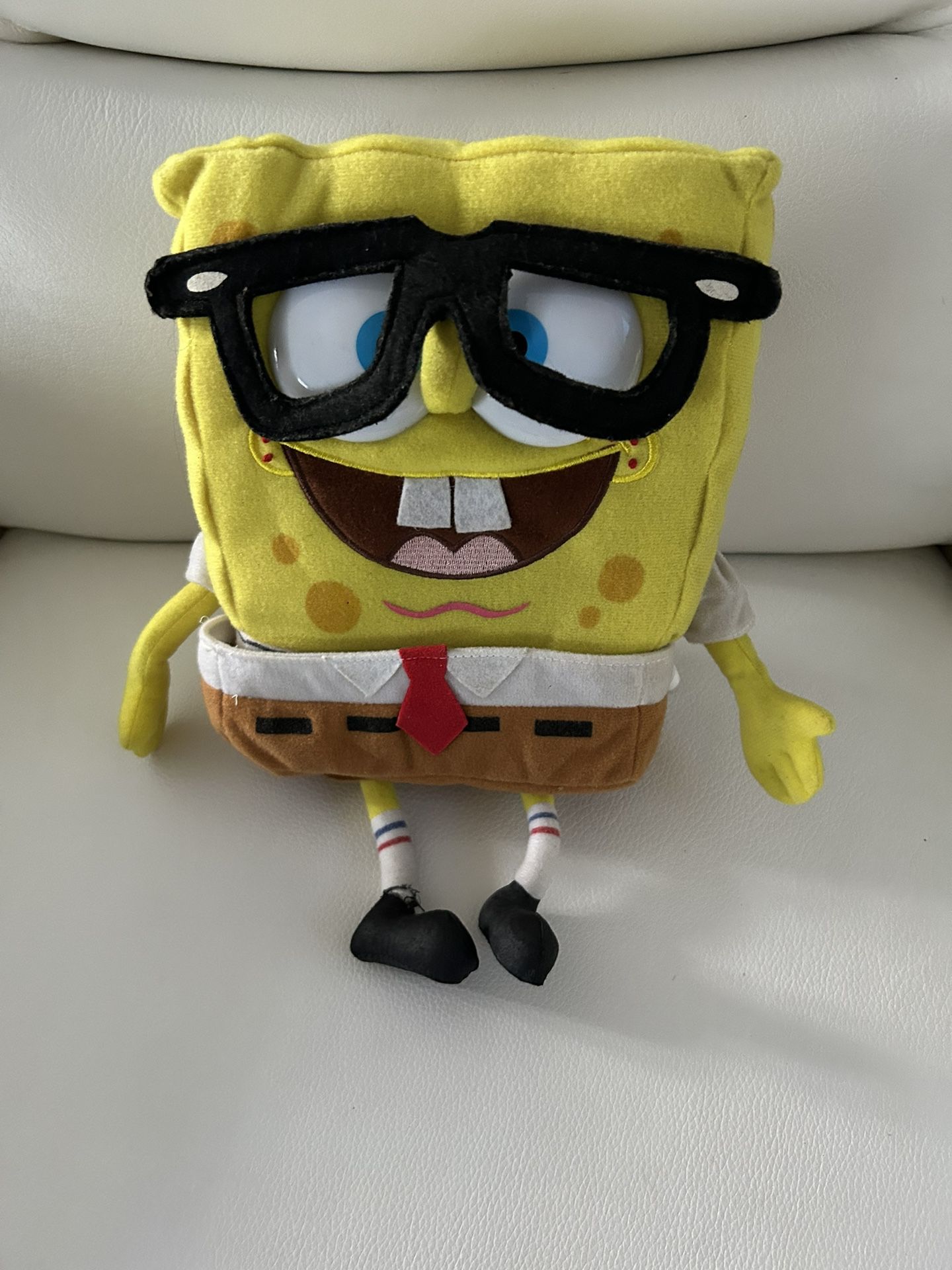 Sponge Bob With Glasses 