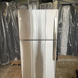 GE Stainless Steel Refrigerator 