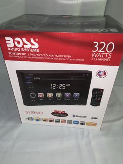 Boss double din. Cd/dvd Bluetooth touch screen. New