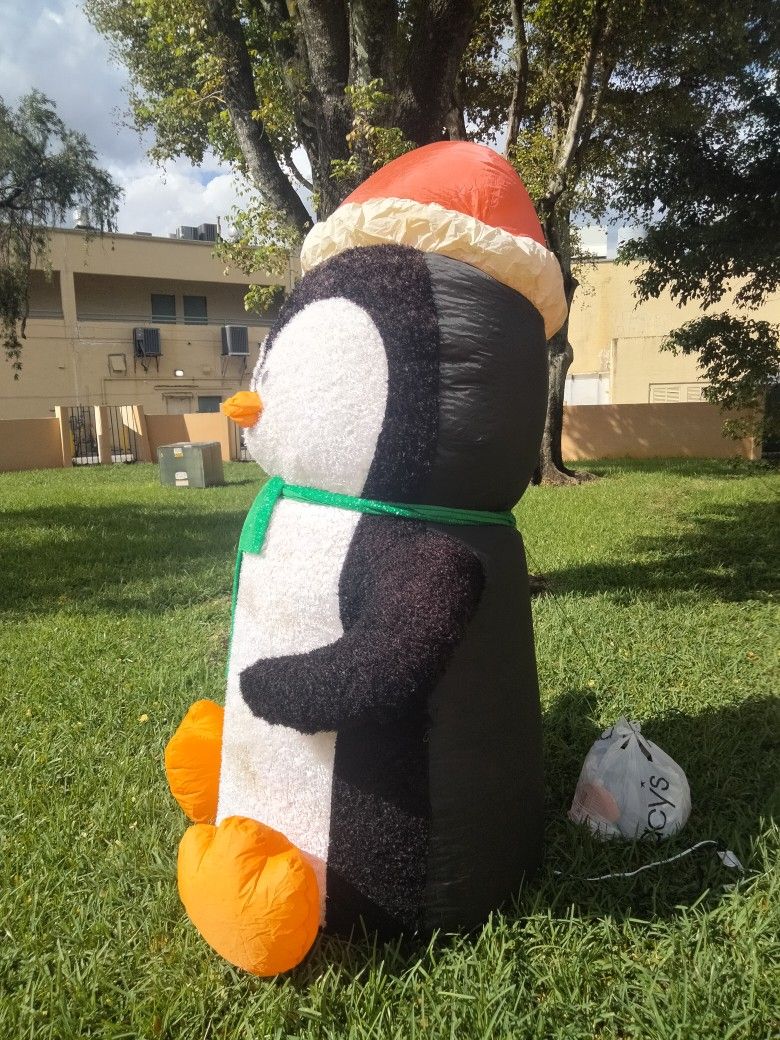 12' Christmas Penguin Inflatable