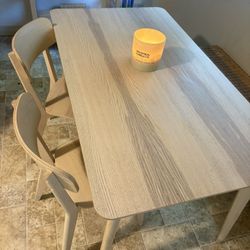Kitchen Table 