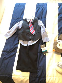 Perry Ellis 24 months suit
