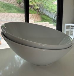 Plates and bowls
