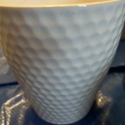Small Ceramic & plastic Planters Pots  $3 & $5