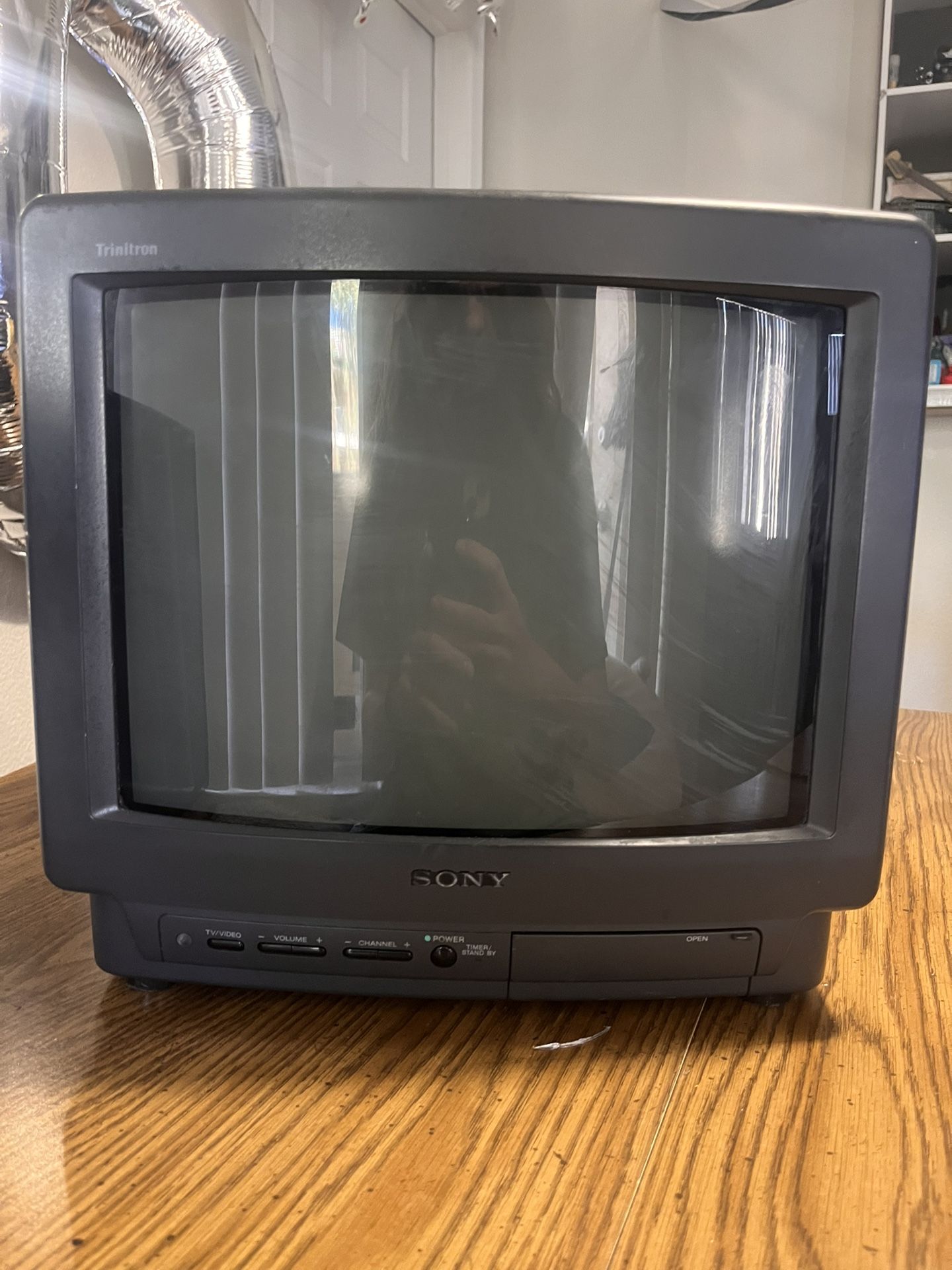 90s Somy Trinitron CRT Tv
