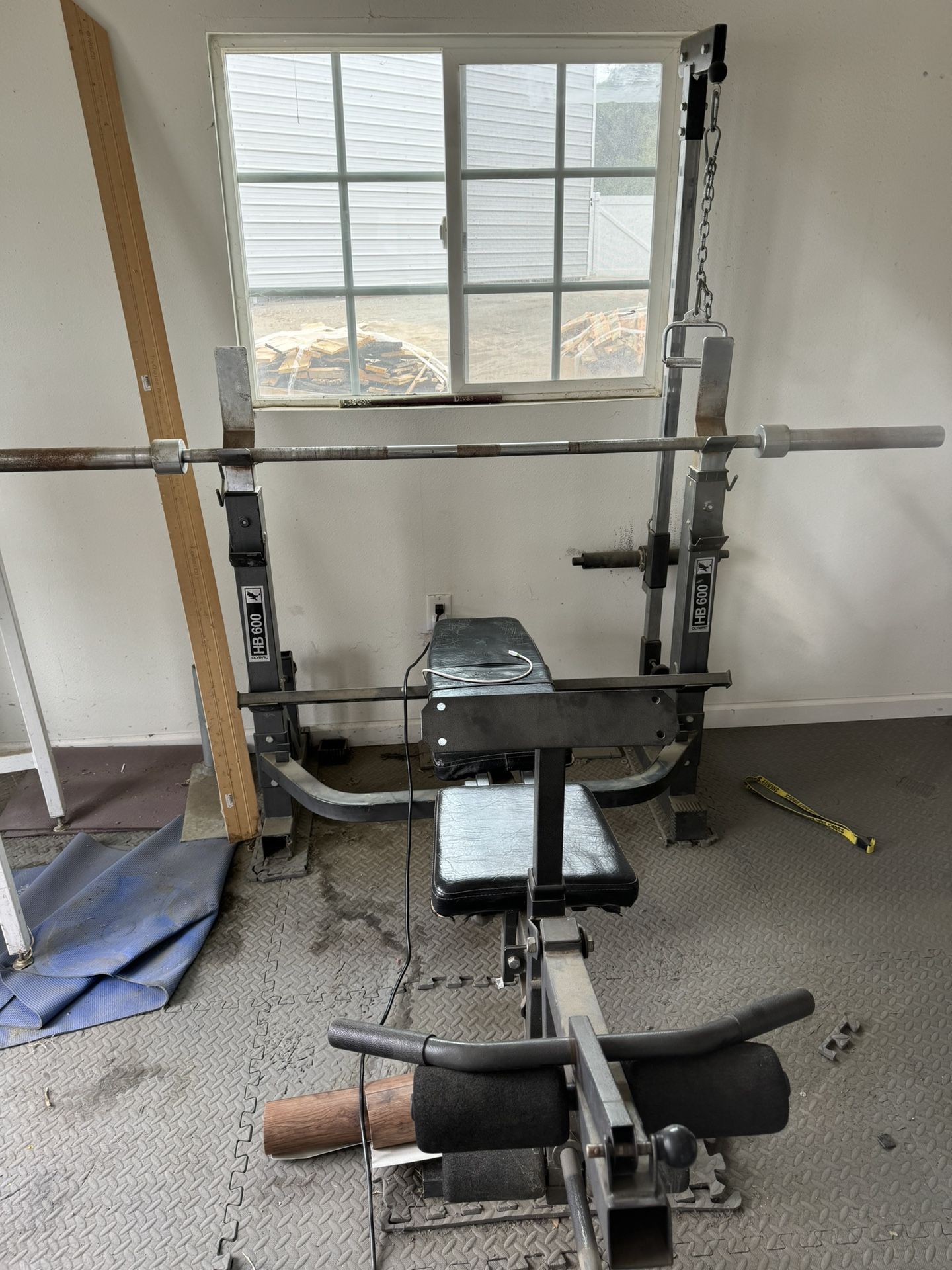 Weight Bench