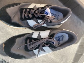 New Balance 237