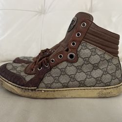 Need restoration!!!!  Gucci GG supreme Canvas croc leather sneakers,hightops. Sz 8