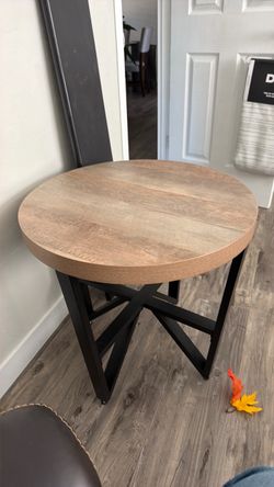 Coffee table and 2 end tables