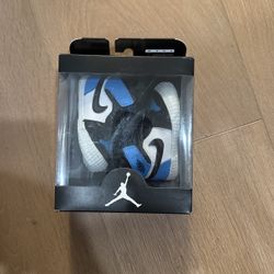 Jordan 1 Crib Bootie Size 2c  blue/white/bkack
