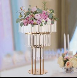 Elegant Giant Centerpiece 