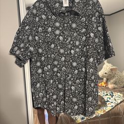 Men’s XL Disney Encanto Bruno Short Sleeve Button Down