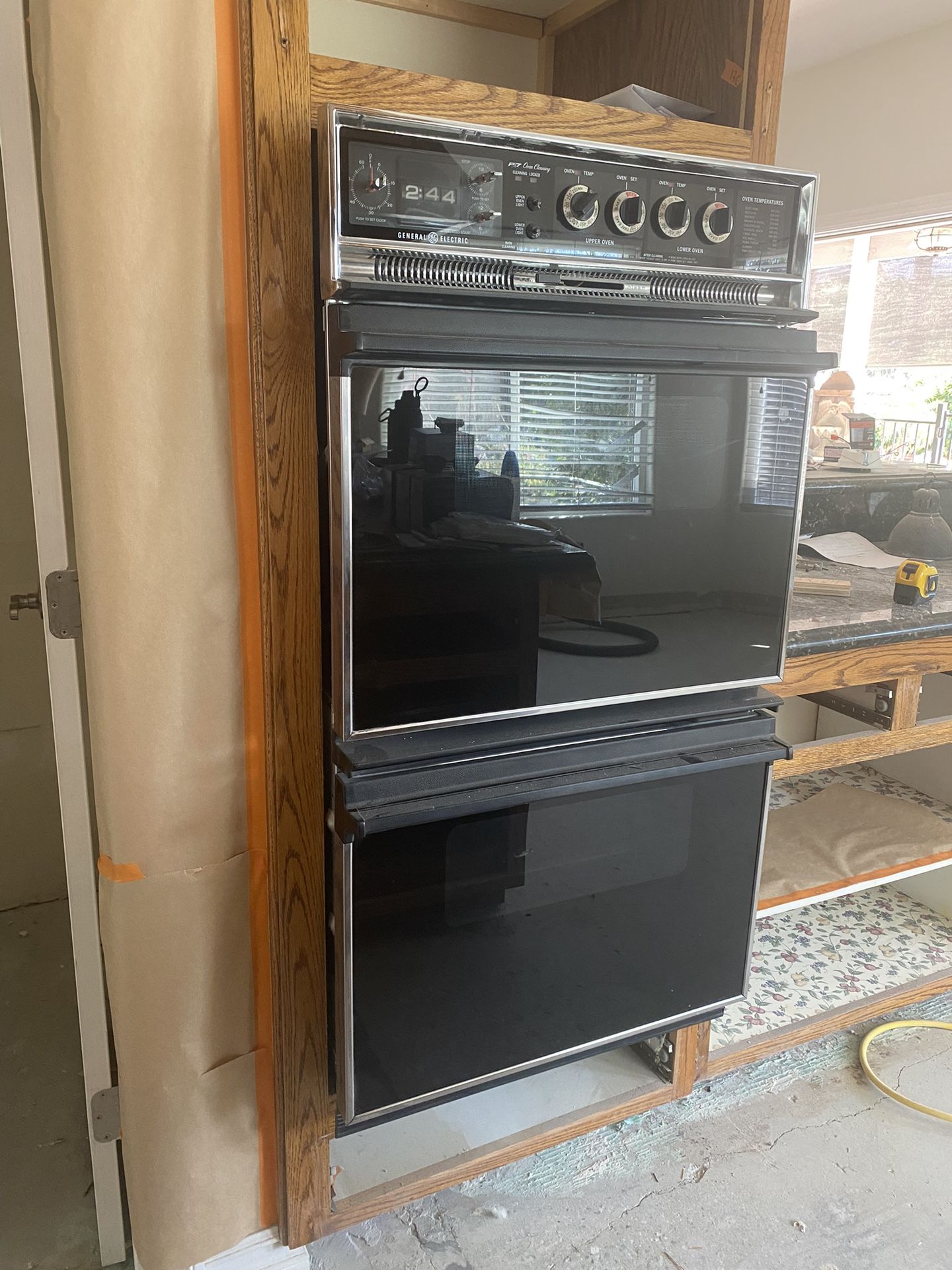 General Electric p7 Double Oven Wall for Sale in Loma Linda, CA OfferUp