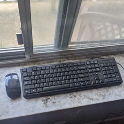Wireless Mouse And Keyboard 