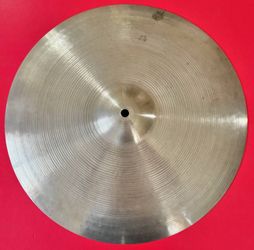 Vintage 60's Avedis A Zildjian 16" Crash Cymbal ( 1,134 grams )