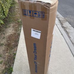 Huge Sale! 12” Queen Size Mattress 📦😴😴