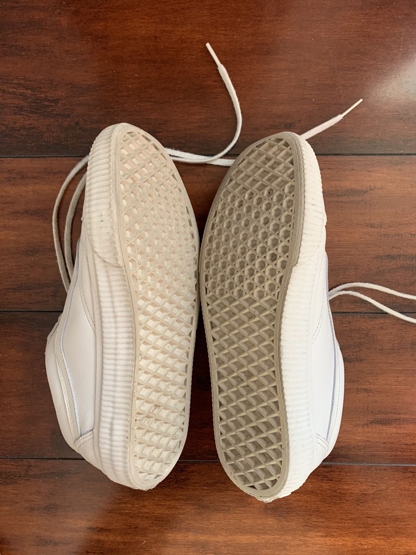 Women’s White Vans
