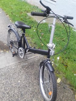 3 folding bike in good condition, sell for $250