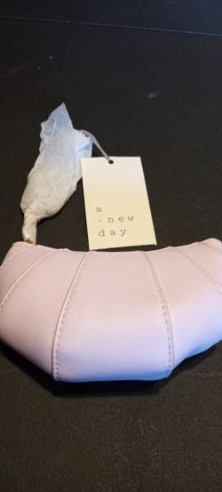 New Crescent Shaped Pink Purse