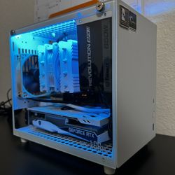 Compact ITX Gaming Pc w/RGB