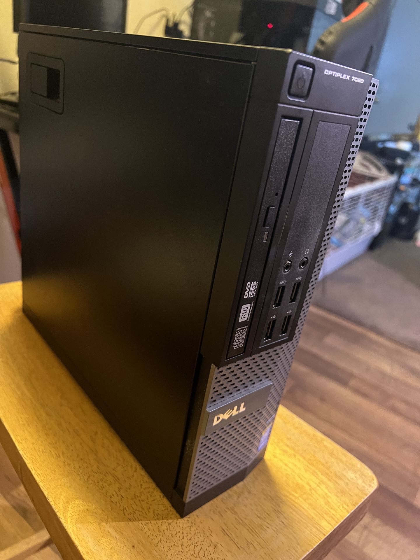 Windows 10 Pro Dell OptiPlex 7020 SFF for Sale in Tucson, AZ - OfferUp Windows 10 Pro Dell OptiPlex 7020 SFF for Sale in Tucson, AZ - OfferUp